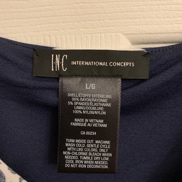 Navy/White Printed INC Dress - Picture 3 of 4